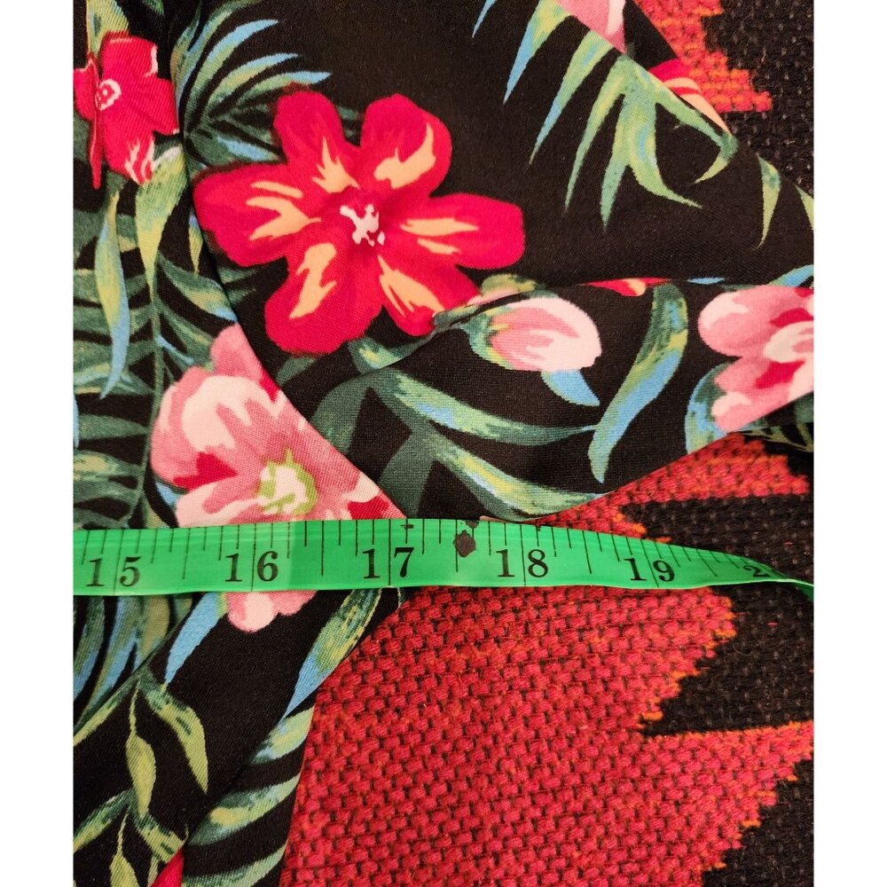 Ups and Downs Women's Floral Dress V-Neck Black Pink,Red, Green Flowers - Sz M - Picture 6 of 16